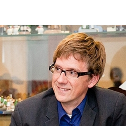 Dr. Daniel Pursche