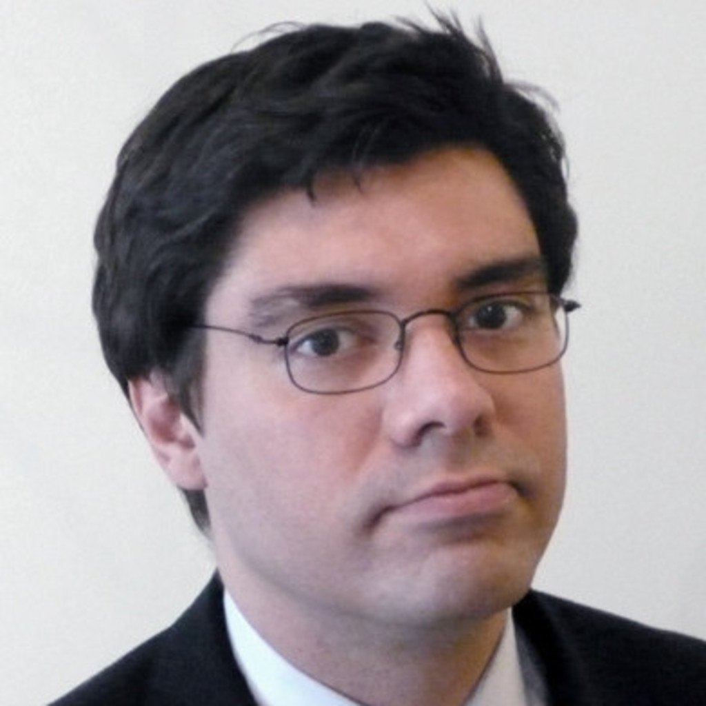 Dipl.Ing. Franz Pascher Account and Delivery Director DXC