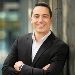 Dr. Alexander Schunert