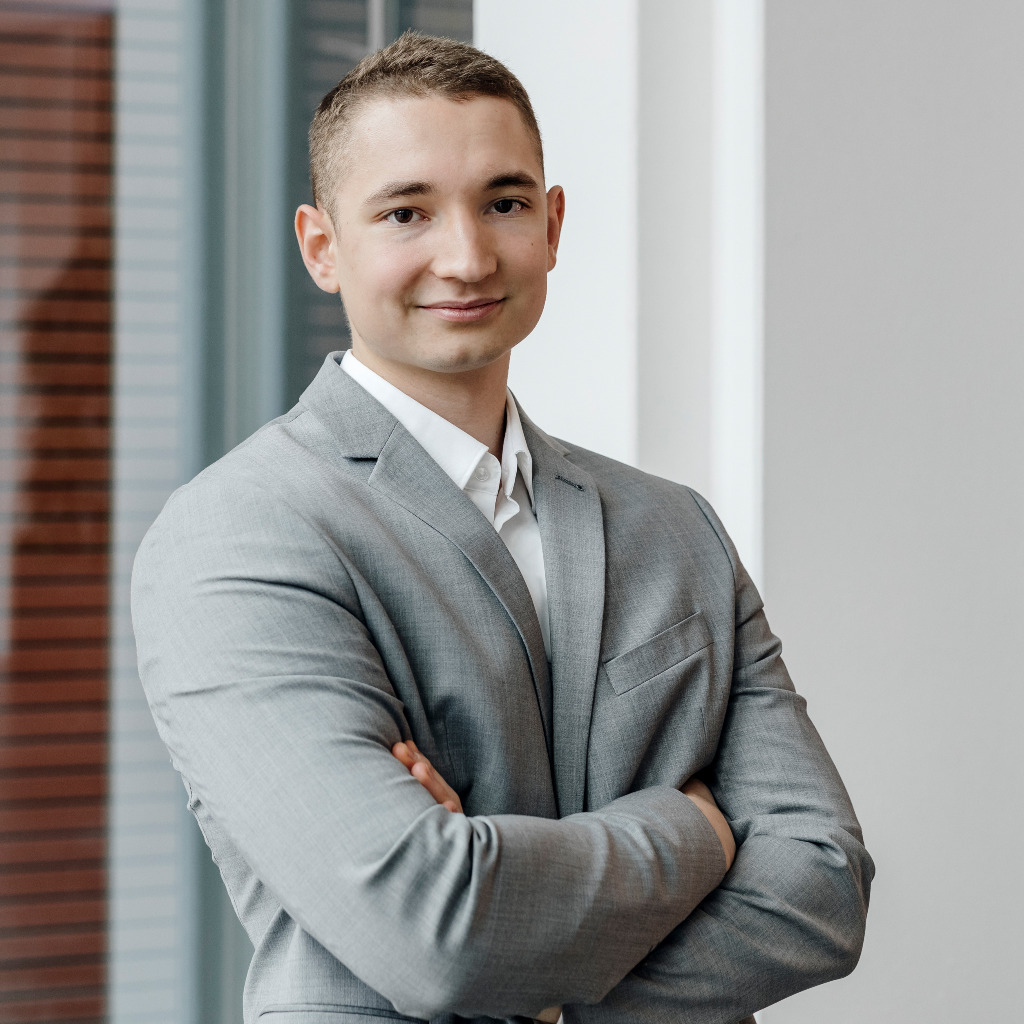 Lennard Heinrich ESM Solution Engineer Bechtle GmbH IT Systemhaus