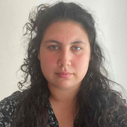 Lesly Beatriz Clausen Guerrero
