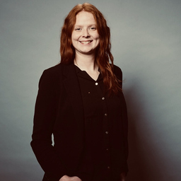 Julia König