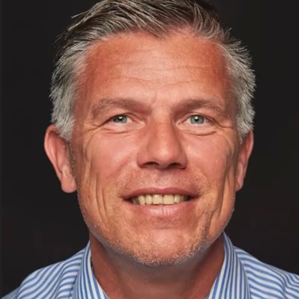 Stefan vorfeld medialer vertrieb internet filiale online banking