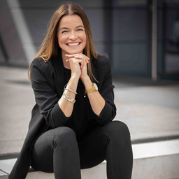 Tina Gattinger geb. Nusche