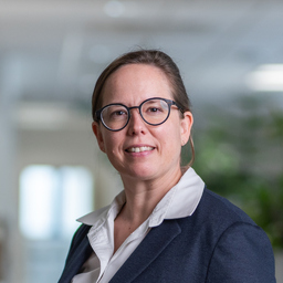 Sandra Lutz