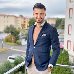 Armin Ebadi