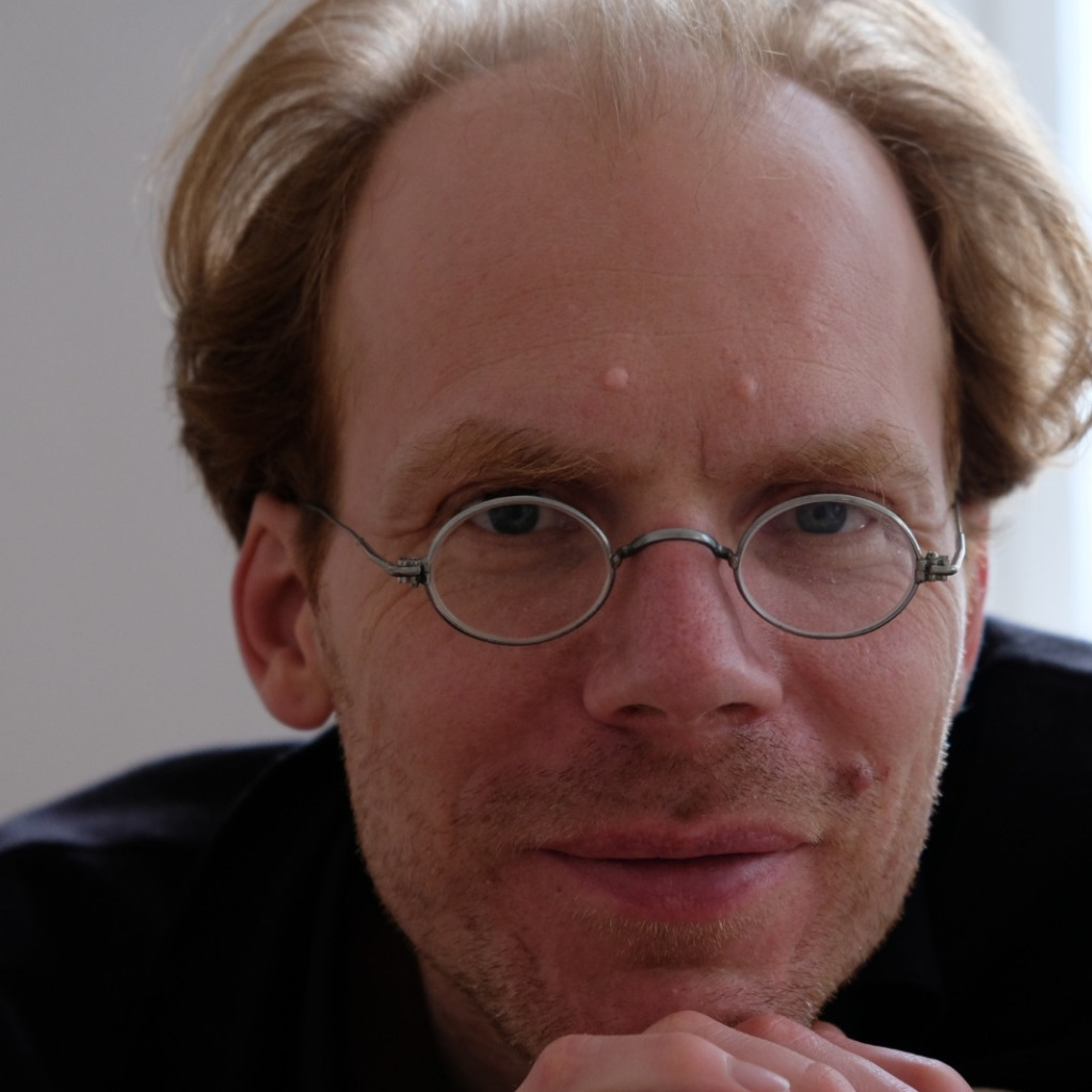 Hans Brandner Management, Filmscoring Pianist, Composer XING