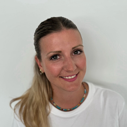 Kristina Stolle