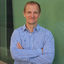 Dr. Lukas Kuhn
