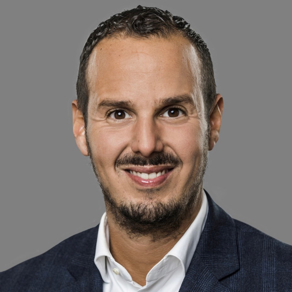 Fouad El Maazi Leiter Vertrieb Einzelkunden Moll Gruppe XING