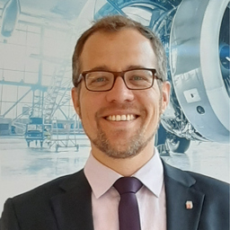 Dr. Stefan Theiss
