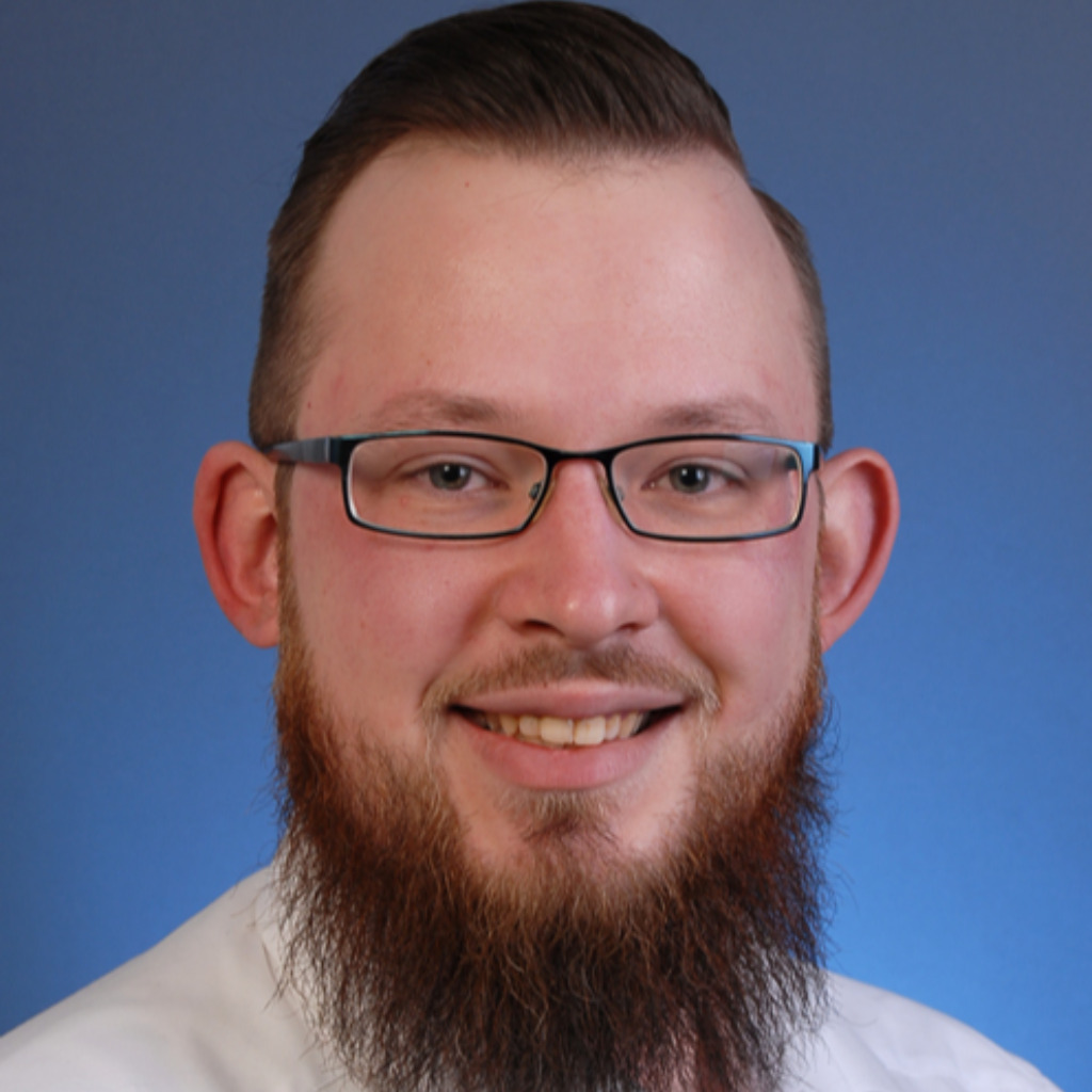 Eike Benedikt Paust Fahrlehrer Fahrschule JanssenDrive XING