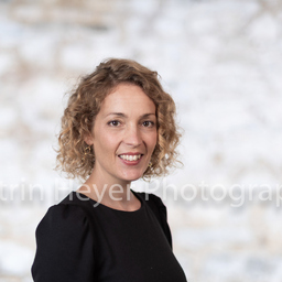 Delphine LAMBERT