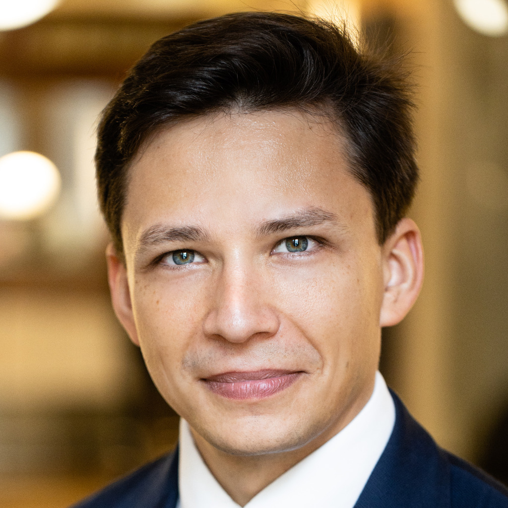 Ludwig Gatti Regional Director Dimensional Fund Advisors XING