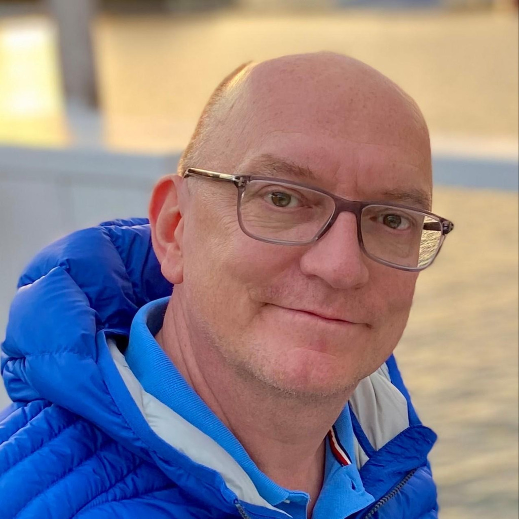 Nils Zimmermann Standortleiter, SVP Overhead Conveying Systems SSI