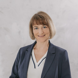 Nadine Scholl