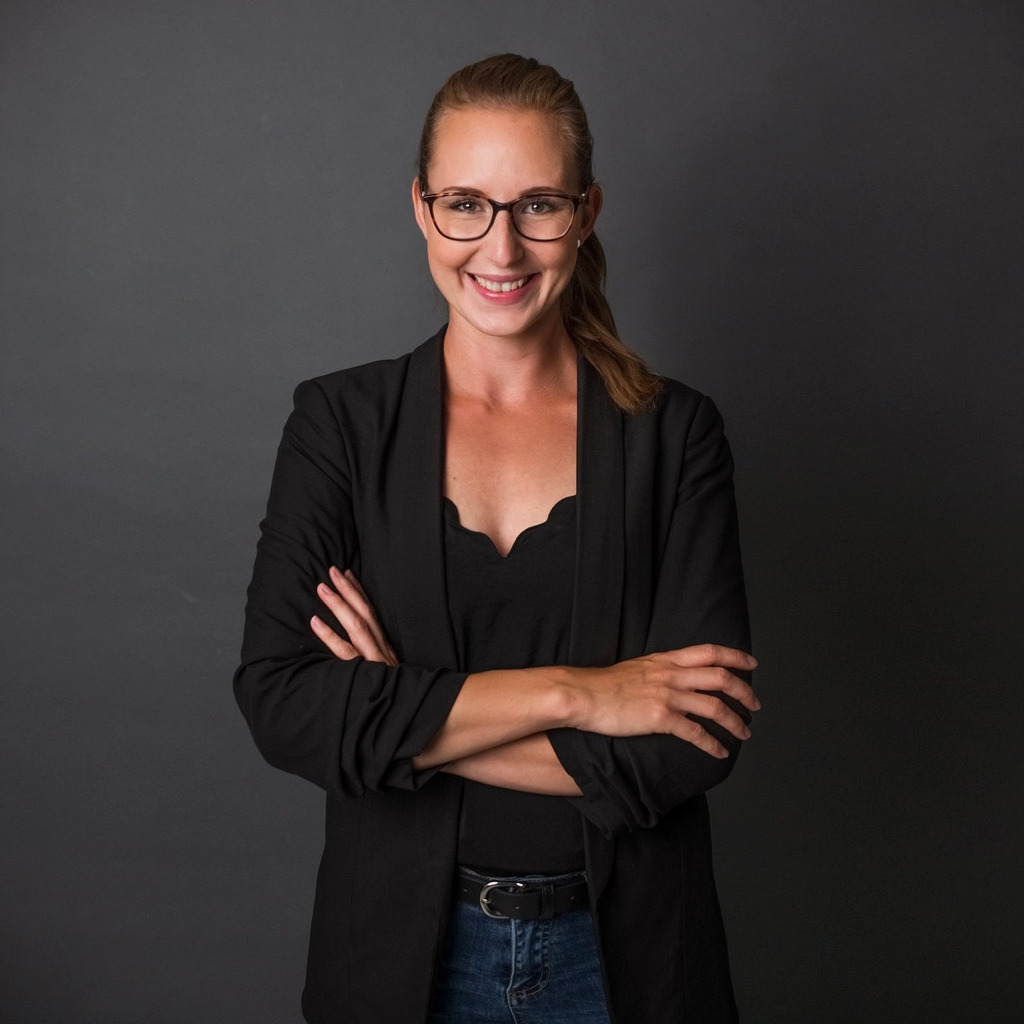 Jennifer Blank Marketing Managerin Wam Etiketten Gmbh Co Kg Xing