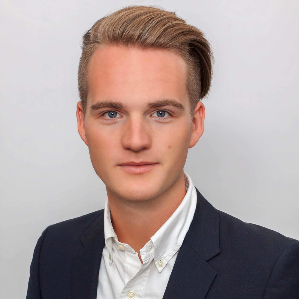 Philipp Falkenhahn Zertifizierter Volvo Neu&Gebrauchtwagen B&E