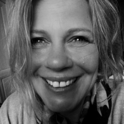 Caroline Aitken