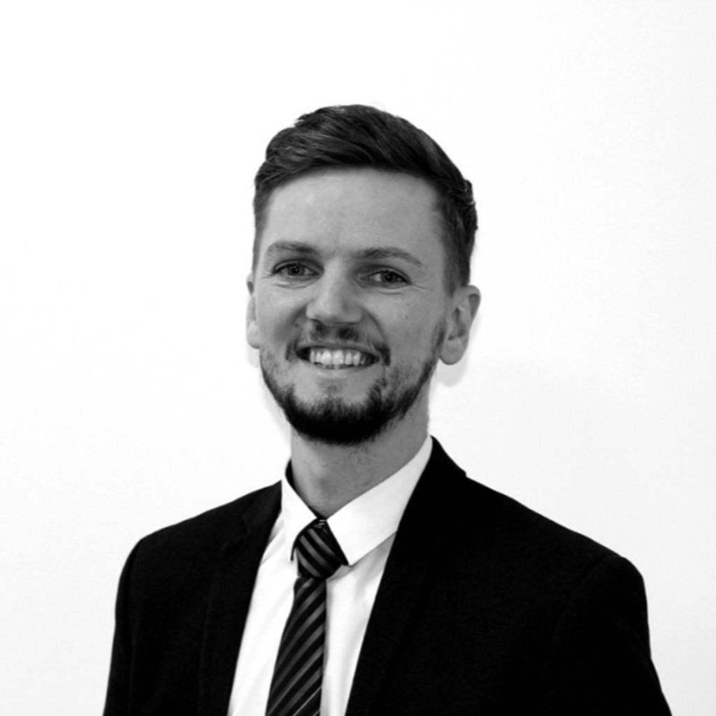 dan-smith-logistics-headhunter-edgewell-uk-xing