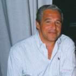 Dr. Eduardo Decono