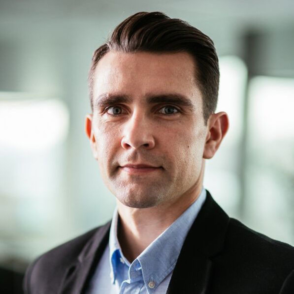 Artur Witek VP, Sales & Business development Grape Up XING