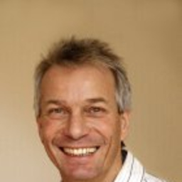 Dr. Eduard Tripp