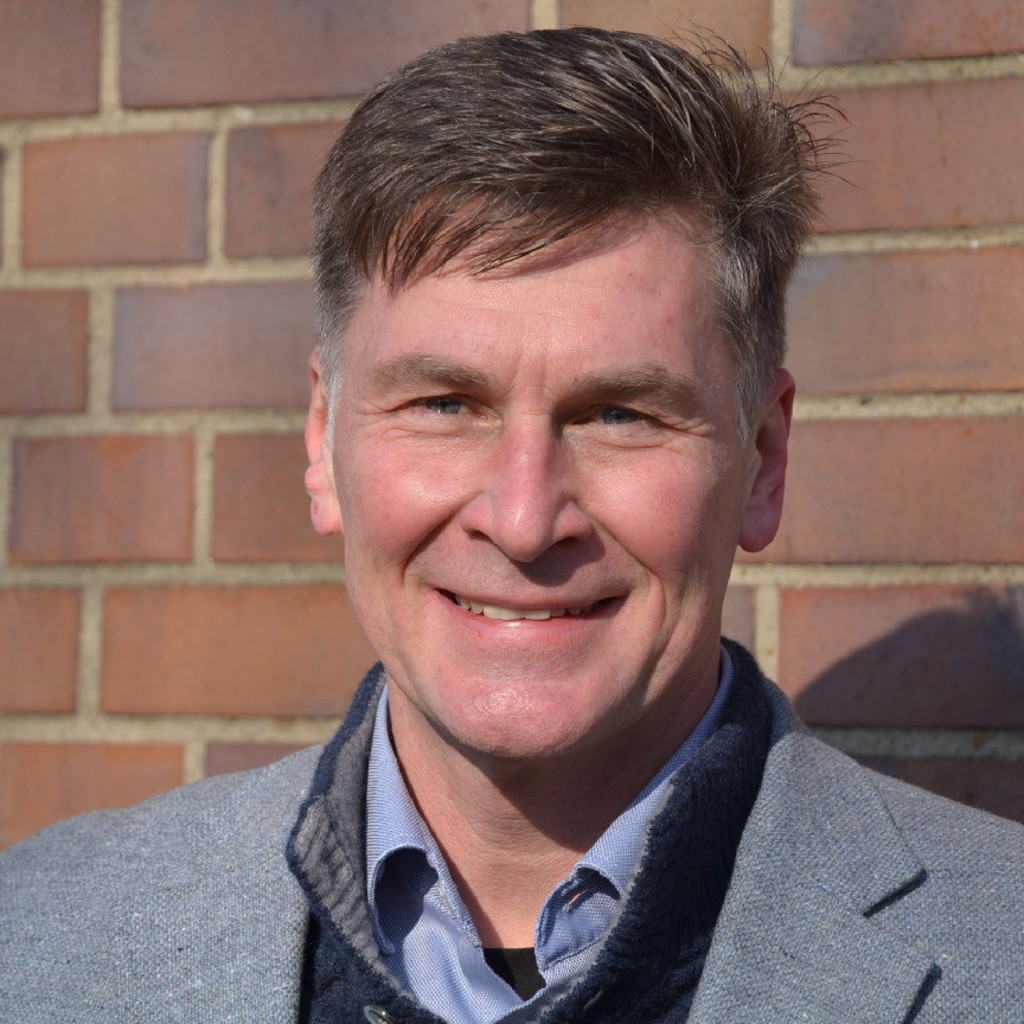 Dipl.Ing. Jörg Abfalter Projektleiter Anwendungstechnik Knauf