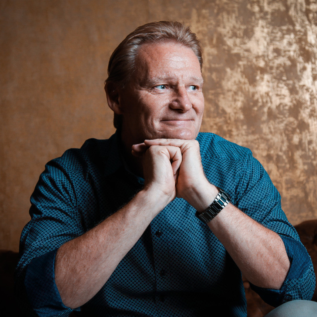 Michael Treiling Head of People Solutions codecentric AG XING