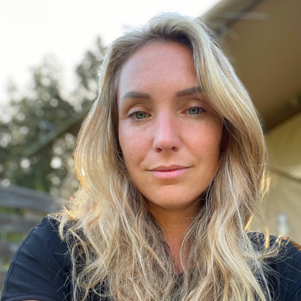 marietta-jansen-senior-content-manager-finvestec-gmbh-xing