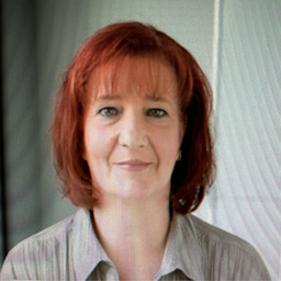Julia Schlüter