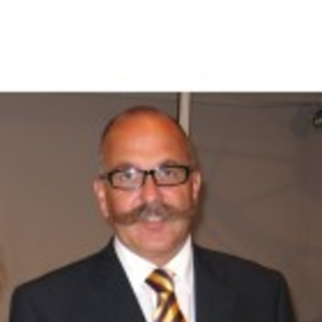 Social Media Profilbild Wolfgang Sims Bonn