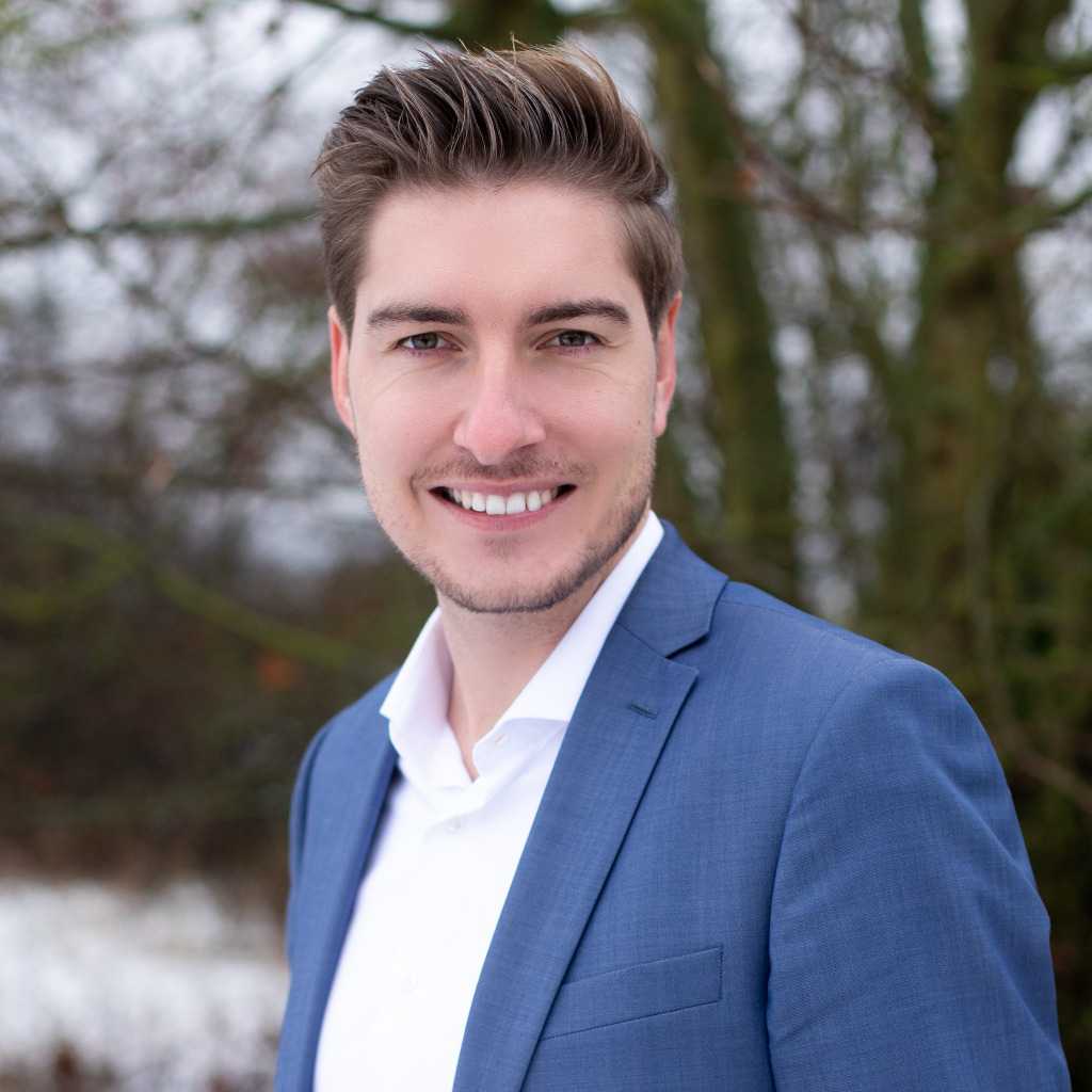Oliver Franz Director Wealth Management Bank Julius B r oliver-fischer-director-wealth-management-ubs-ag-xing