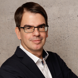 Dr. Lars Wortmann