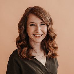 Eva Hofmann