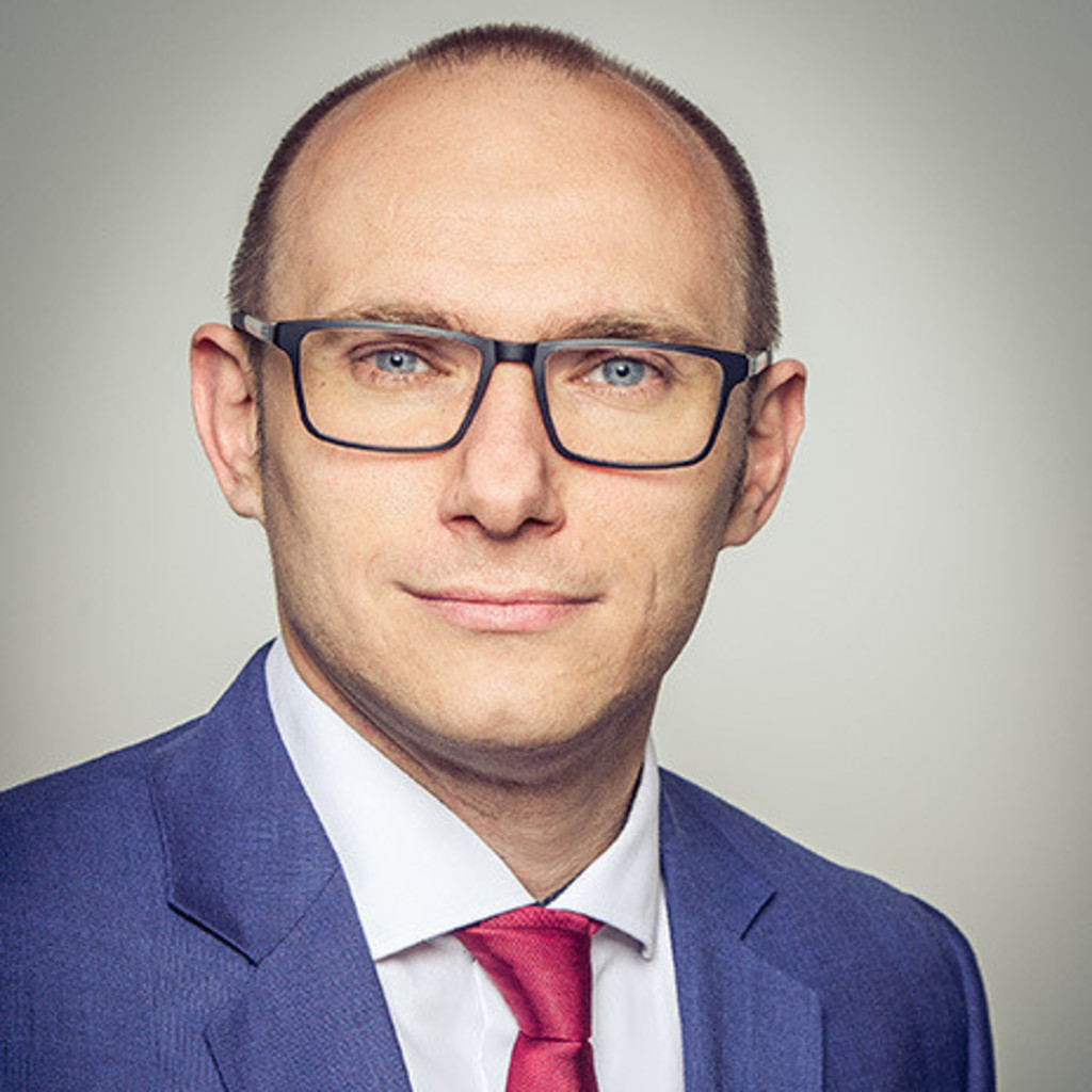 Andrej Bantschewski Head of Model Validation Deutsche Börse AG XING