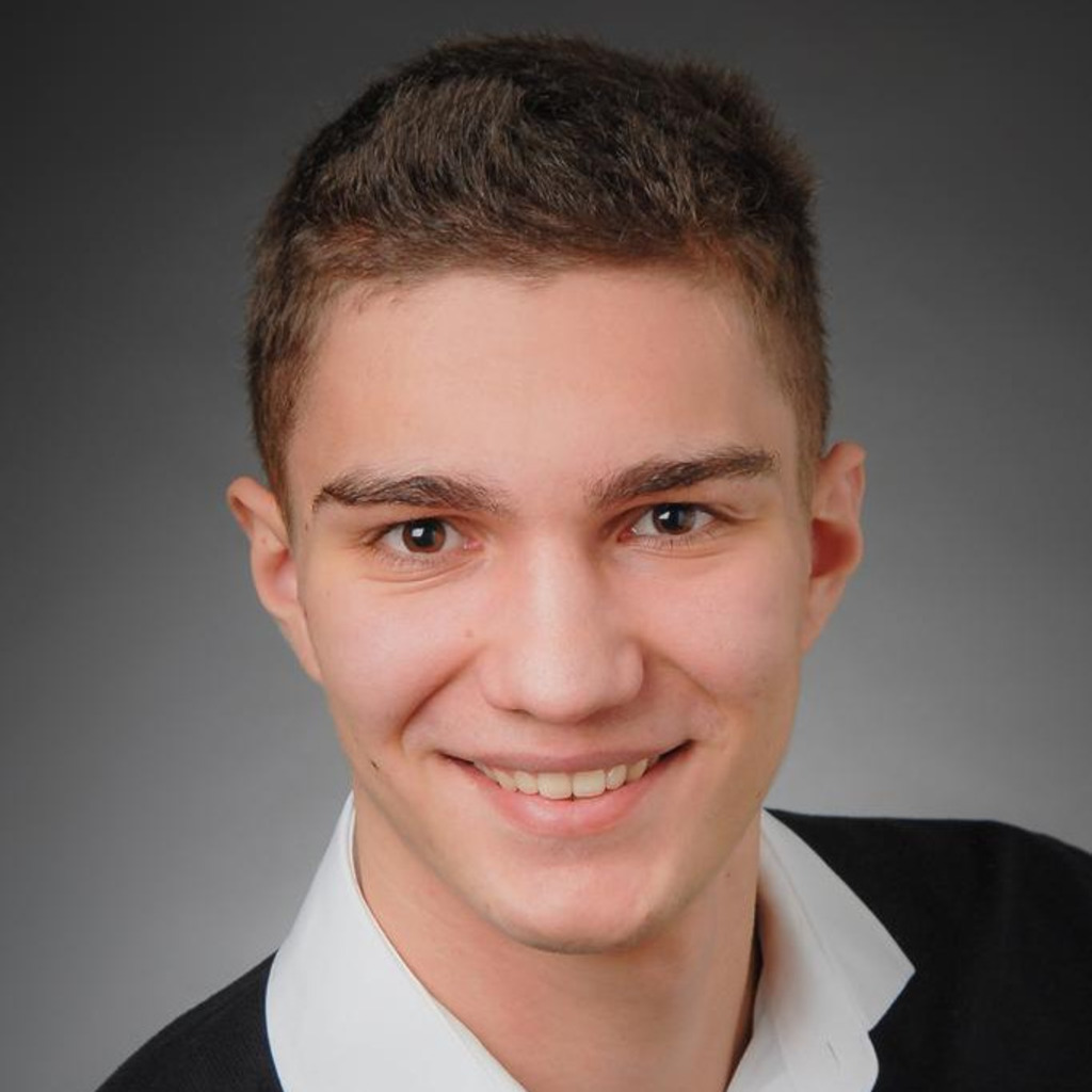 Ferenc Ambrus Sachbearbeiter Einkauf Pharmatechnik GmbH & Co. KG XING