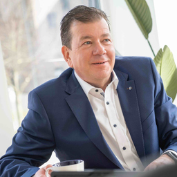 Dirk Scherz