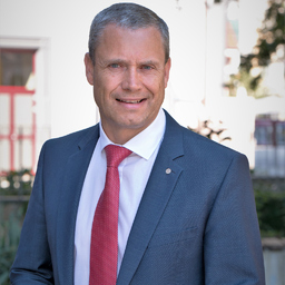 Dr. Maik Proft