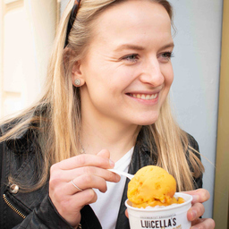 Lena Oerter