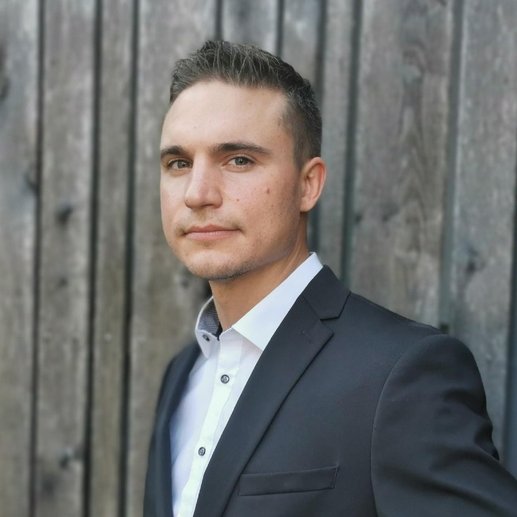Felix Michnik ServiceTechniker Global J.D. NEUHAUS GmbH & Co. KG