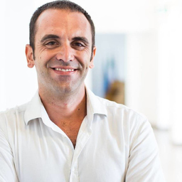 Dr. Riccardo Esposito