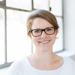 Dr. Carina Middel
