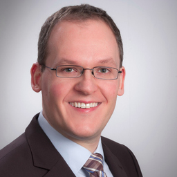 Dr. Bernd Paulus