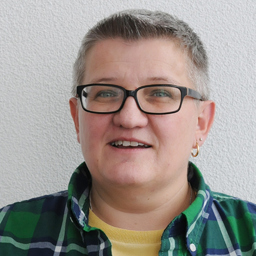 Karin Baur