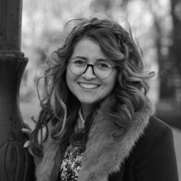 Mihaela Lapuste-Zurbau