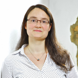 Dr. Dorothea Bischof