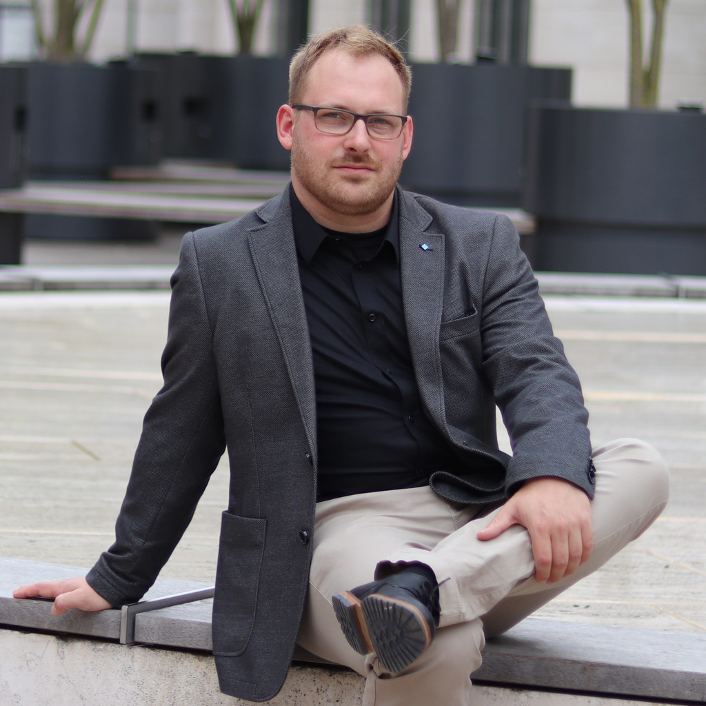 Maximilian Fuhr Maschinenbauingenieur Stollenwerk & Cie. GmbH XING