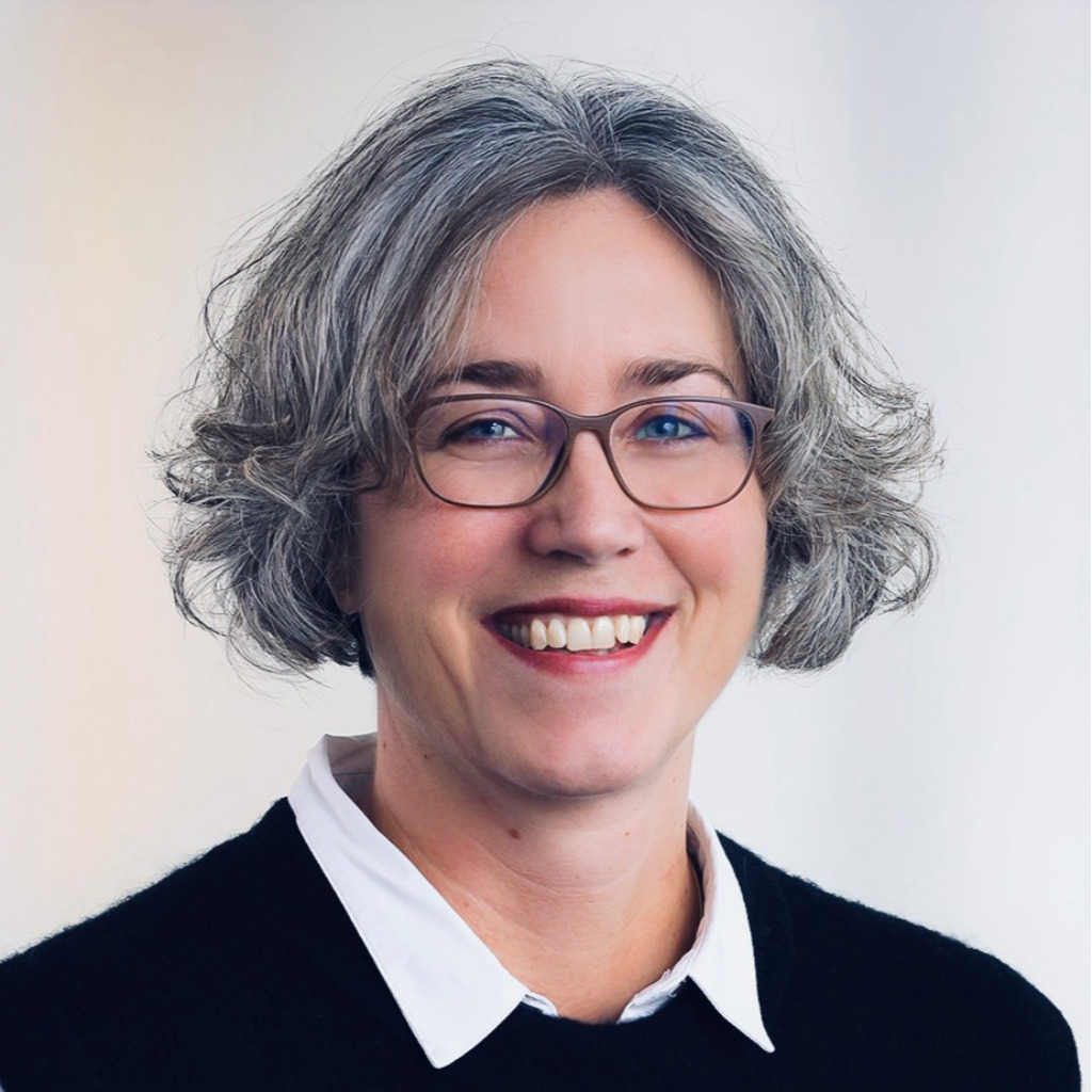 Claudia Rhoden Syndikusanwältin HELIOS Kliniken GmbH XING