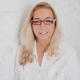 Angelika Brors